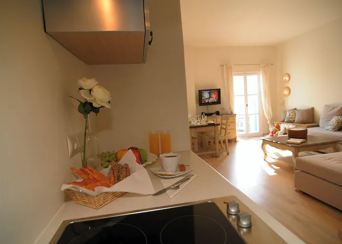 Erato Mykonos Hotell 3*