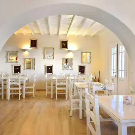 Hotel Erato Mykonos 3*