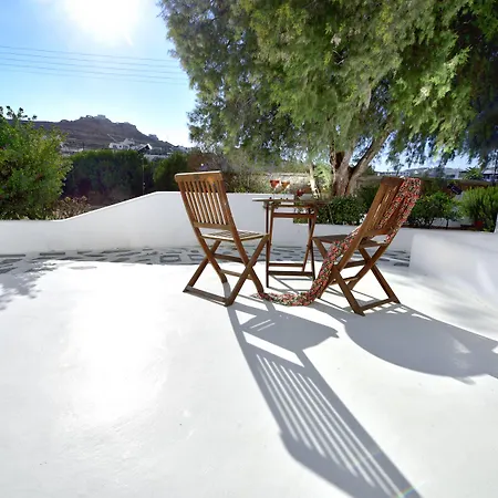 Erato Mykonos 3*