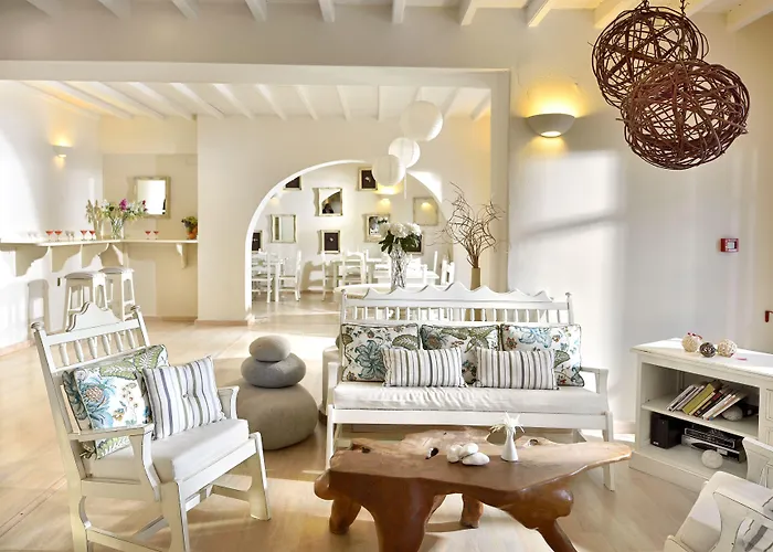 Erato Mykonos فندق أورنوس